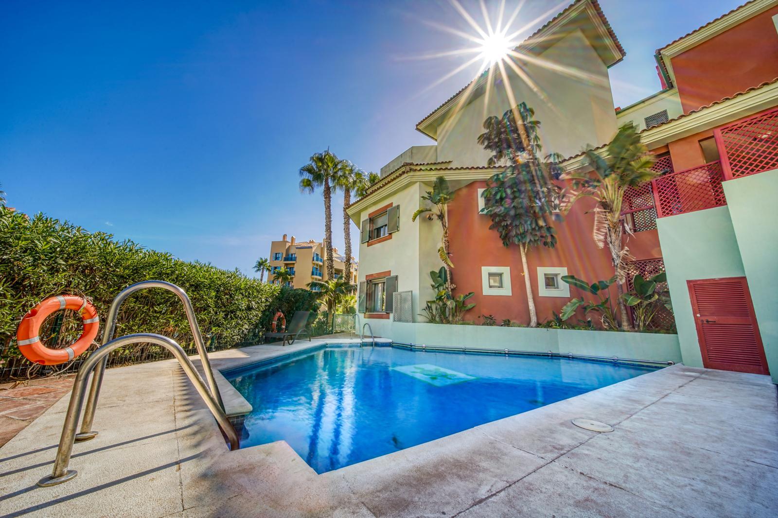 2-Bedroom Apartment with Spacious Terrace in Isla Tortuga